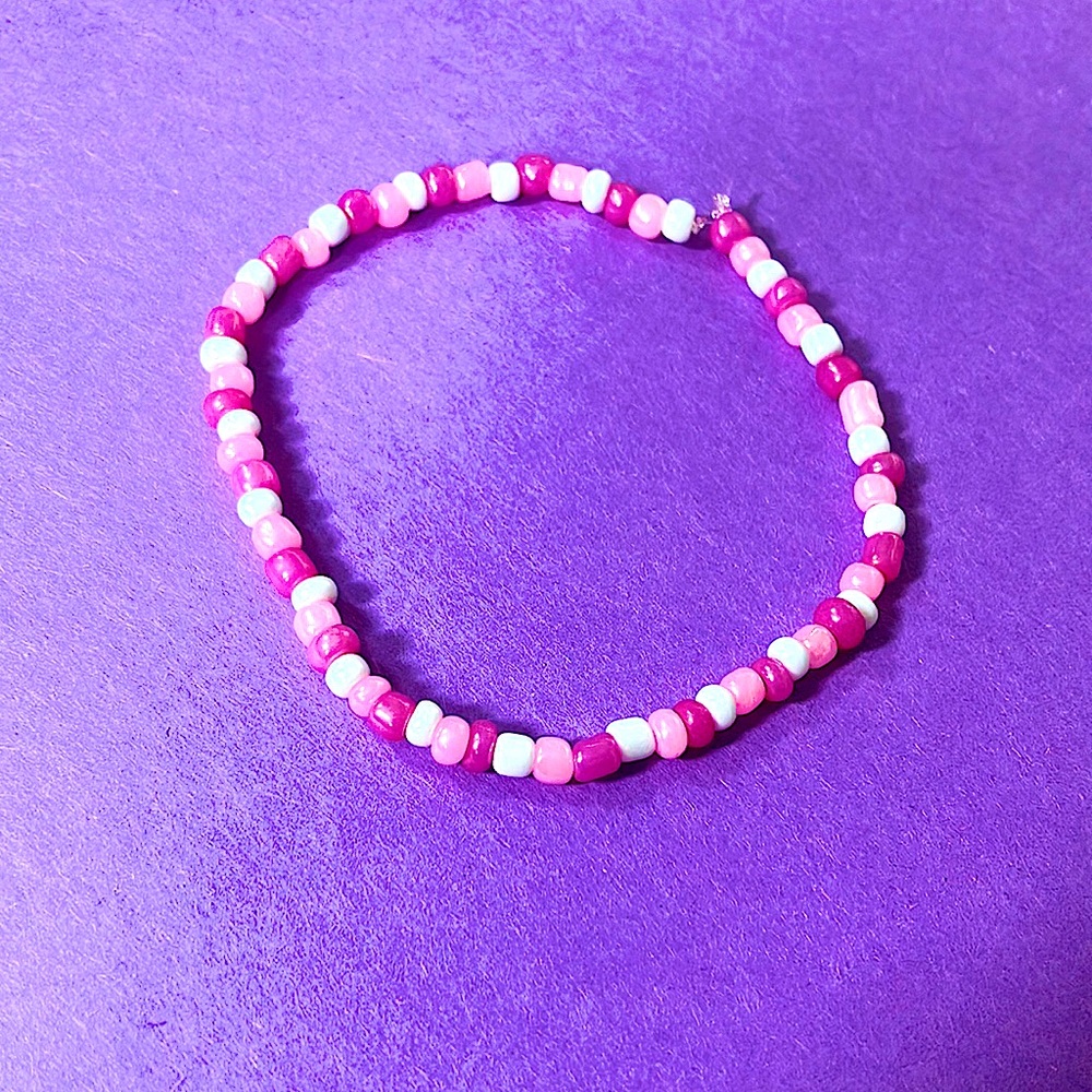 purple pink beads light, pink beads and white beads.Homemade anklet😁